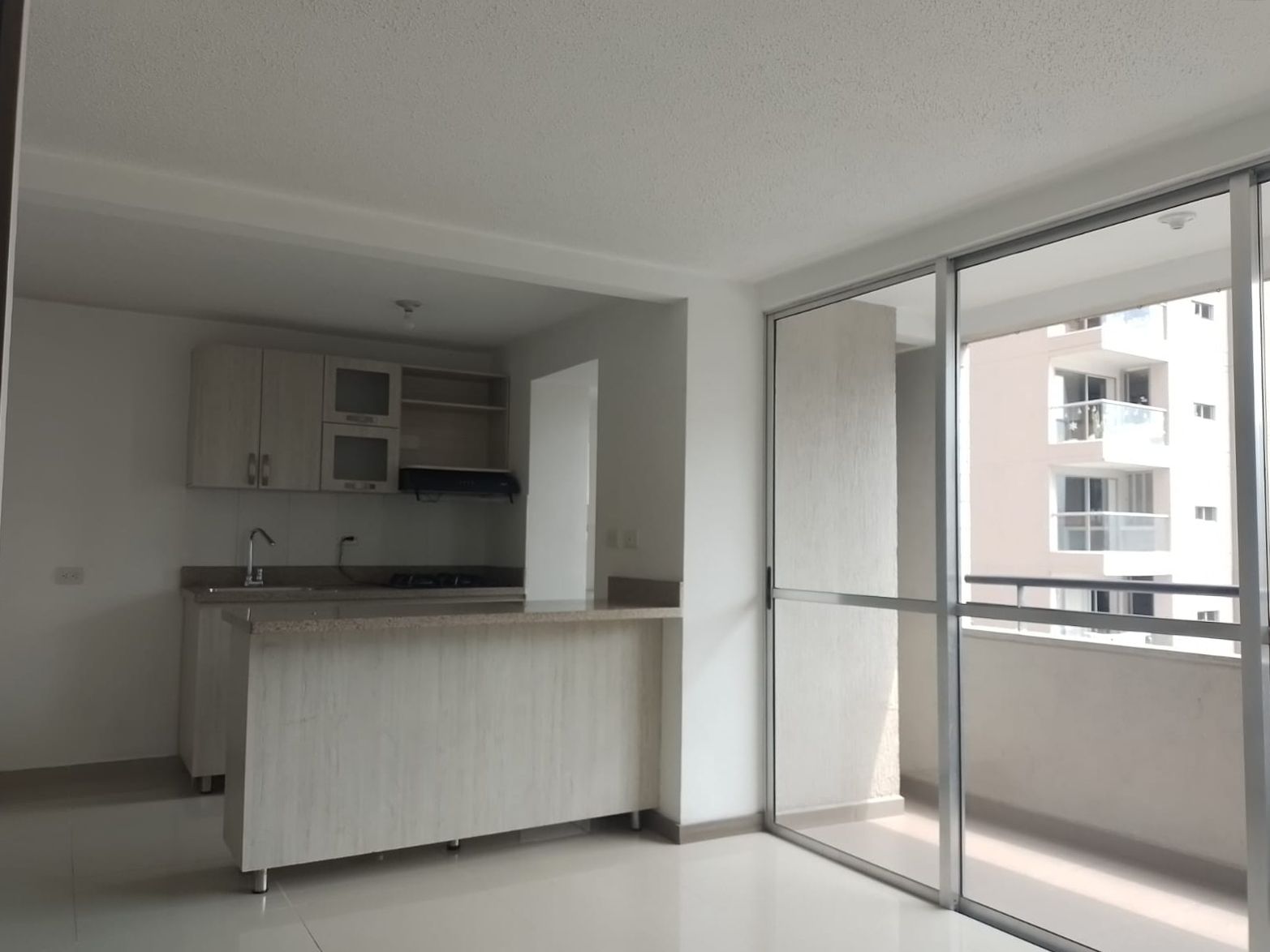 Apartamento en arriendo Antioquia Medellín Facultad De Minas 65 m2 Habitaciones 2 Baños 2 Garajes 1 Precio $2500000