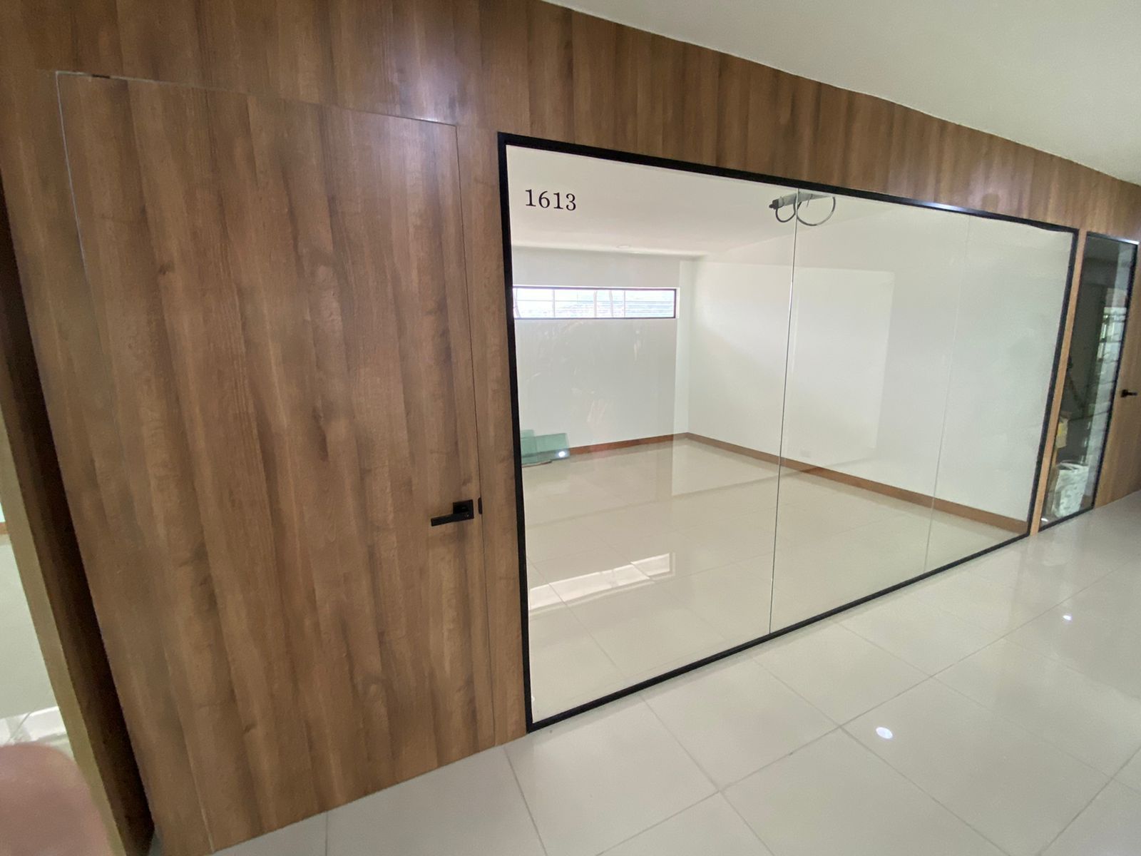 Oficina en arriendo Antioquia Medellín La Candelaria 16 m2 Habitaciones 0 Baños 0 Garajes 0 Precio $1950000