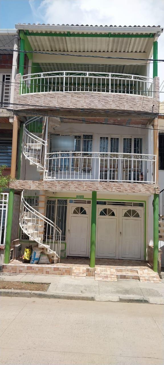 Casa en venta Valle Del Cauca Jamundí Ciudad Sur 80 m2 Habitaciones 4 Baños 2 Garajes 1 Precio $300000000
