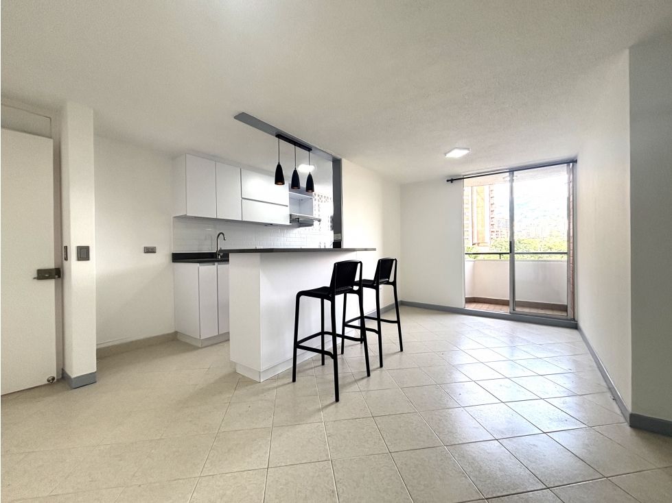 Apartamento en venta Antioquia Envigado El Esmeraldal 65 m2 Habitaciones 3 Baños 2 Garajes 1 Precio $370000000