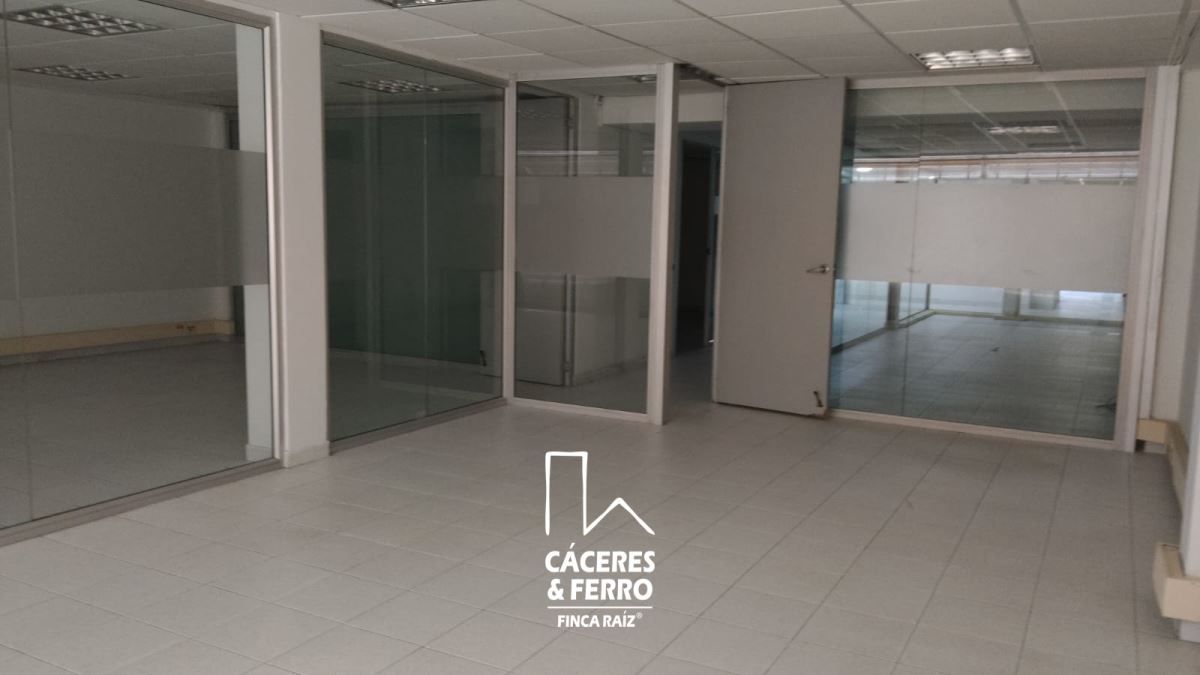 Oficina en arriendo Cundinamarca Bogotá La Estrada 300 m2 Habitaciones 0 Baños 1 Garajes 1 Precio $6000000