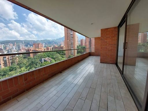 Apartamento en venta Antioquia Medellín Castropol 190 m2 Habitaciones 2 Baños 3 Garajes 2 Precio $1550000000