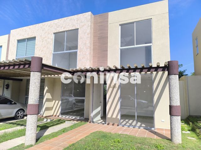 Casa en arriendo Bolívar Cartagena Cartagena 120 m2 Habitaciones 3 Baños 3 Garajes 0 Precio $3500000