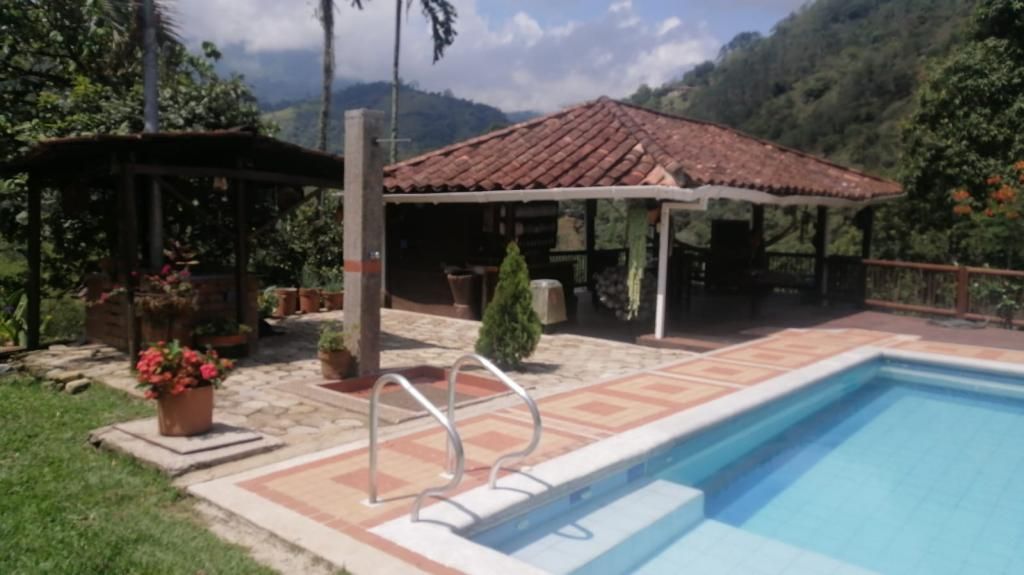 Finca en venta Antioquia Amagá Amagá 400 m2 Habitaciones 4 Baños 5 Garajes 0 Precio $1300000000
