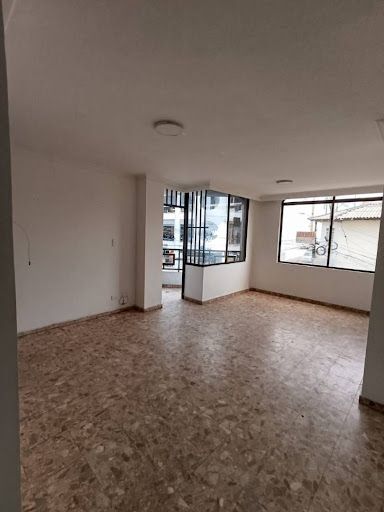 Oficina en arriendo Risaralda Pereira Primero De Febrero 70 m2 Habitaciones 0 Baños 3 Garajes 0 Precio $1810000