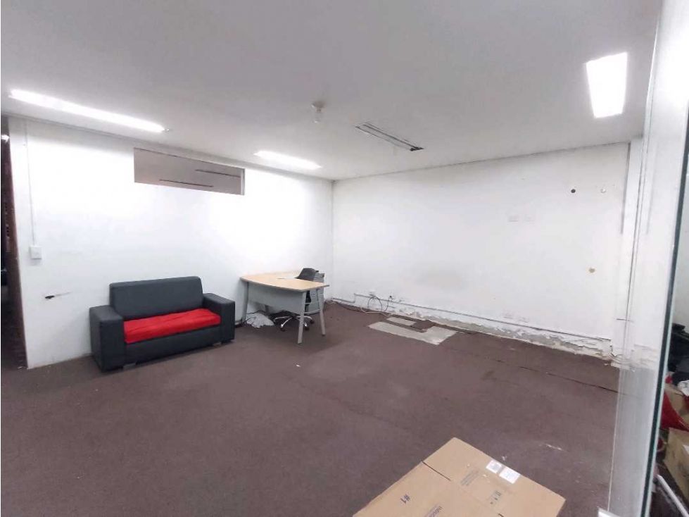 Local en arriendo Antioquia Medellín Los Angeles 170 m2 Habitaciones 0 Baños 0 Garajes 0 Precio $4000000