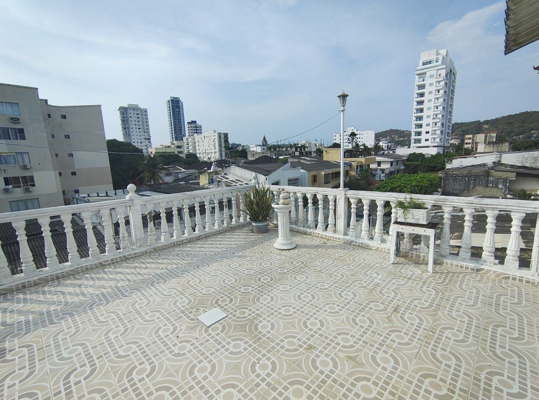 Casa en arriendo Bolívar Cartagena Pie De La Popa 180 m2 Habitaciones 5 Baños 4 Garajes 0 Precio $8000000