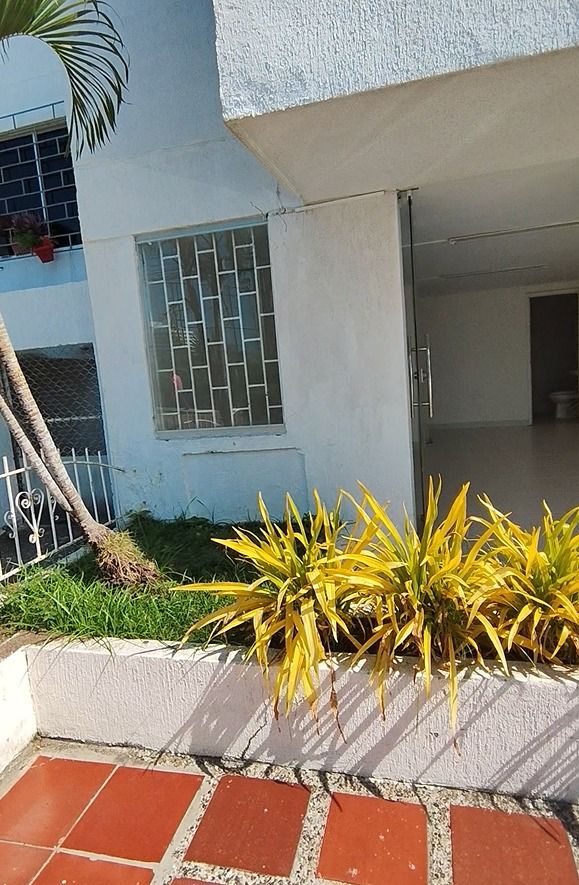 Local en arriendo Bolívar Cartagena Boca Grande 30 m2 Habitaciones 0 Baños 1 Garajes 0 Precio $2900000