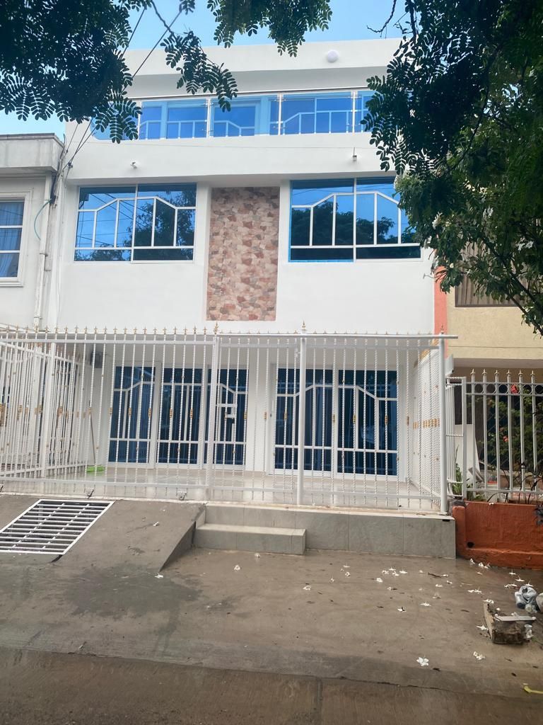 Casa en venta Bolívar Cartagena Br Almirante Colon 172 m2 Habitaciones 7 Baños 4 Garajes 1 Precio $480000000