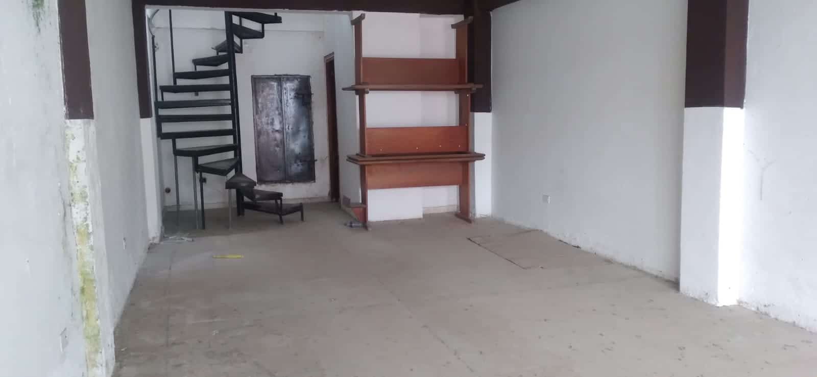 Local en arriendo o venta Bolívar Cartagena Br Los Almendros 44 m2 Habitaciones 0 Baños 1 Garajes 1 Precio venta $350000000 Precio arriendo $4108000