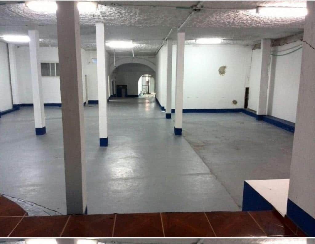 Local en arriendo Bolívar Cartagena El Centro 320 m2 Habitaciones 0 Baños 3 Garajes 0 Precio $26000000