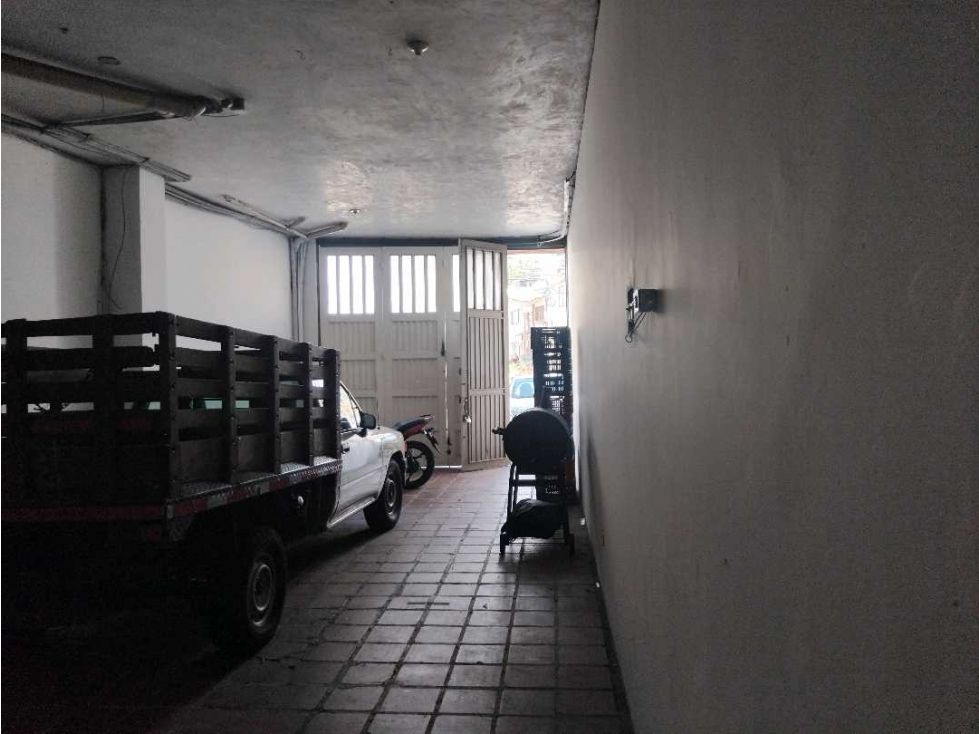 Bodega en arriendo Caldas Manizales Alta Suiza 264 m2 Habitaciones 0 Baños 1 Garajes 0 Precio $5500000