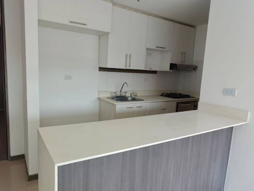 Apartamento en arriendo Antioquia Medellín San German 80 m2 Habitaciones 3 Baños 3 Garajes 1 Precio $3200000