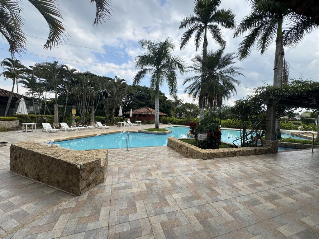 Casa en venta Valle Del Cauca Jamundí Libertadores 165 m2 Habitaciones 3 Baños 2 Garajes 4 Precio $1200000000