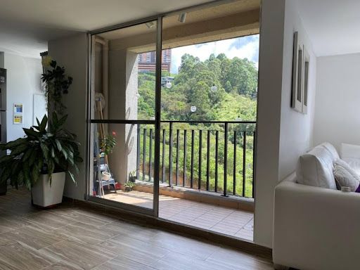 Apartamento en venta Antioquia Sabaneta Los Alcázares 60 m2 Habitaciones 2 Baños 2 Garajes 1 Precio $350000000