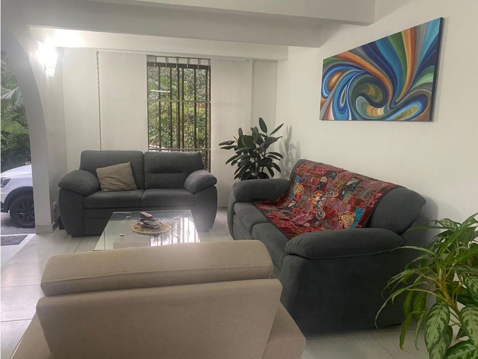 Casa en venta Caldas Manizales Urbanizacion Asturias 138 m2 Habitaciones 4 Baños 3 Garajes 1 Precio $415000000