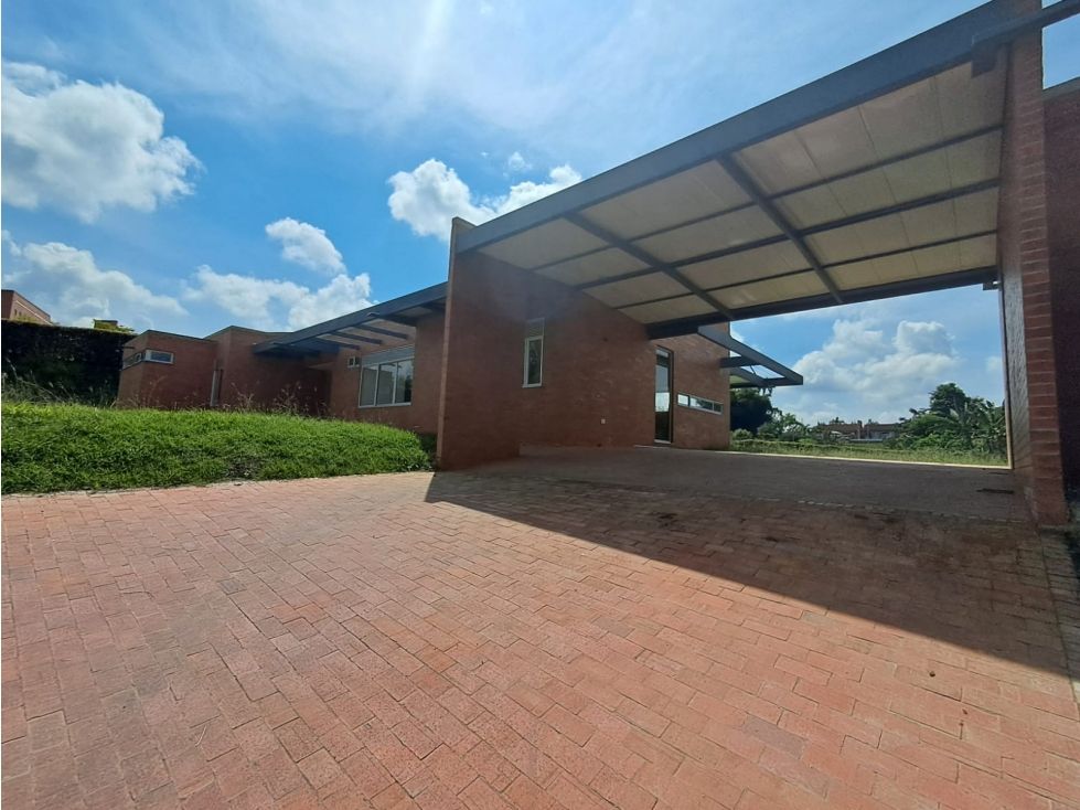 Casa Campestre en venta Risaralda Pereira San Jose 329 m2 Habitaciones 3 Baños 4 Garajes 2 Precio $2005000000
