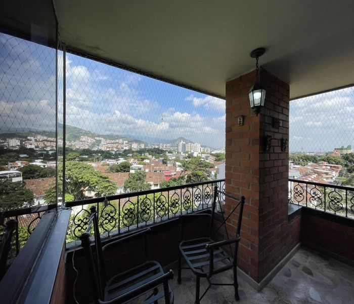 Apartamento en venta Valle Del Cauca Cali Nueva Tequendama 140 m2 Habitaciones 3 Baños 3 Garajes 2 Precio $550000000