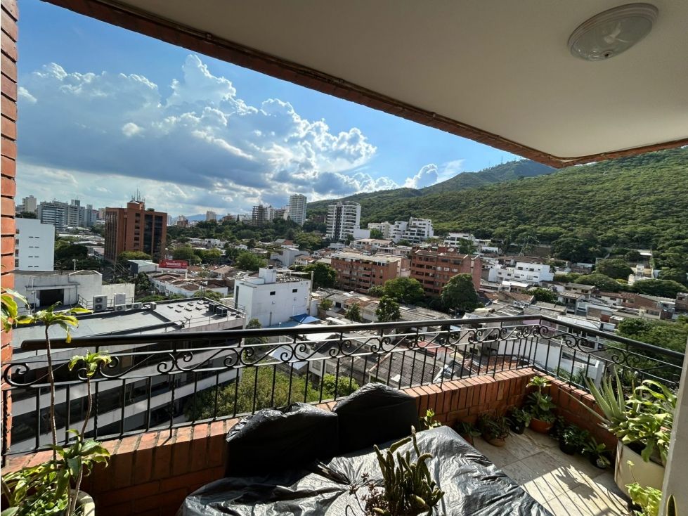 Apartamento en venta Valle Del Cauca Cali Vipasa 167 m2 Habitaciones 3 Baños 4 Garajes 2 Precio $734000000