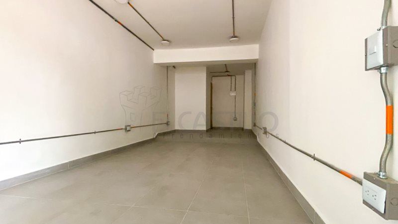 Local en arriendo Antioquia Medellín Rosales 36 m2 Habitaciones 0 Baños 1 Garajes 0 Precio $2500000