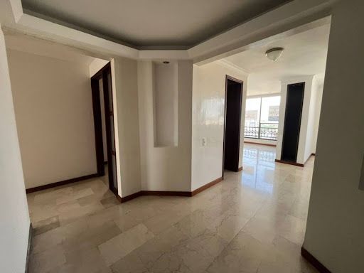 Apartamento en arriendo Risaralda Pereira Los Alpes 128 m2 Habitaciones 4 Baños 3 Garajes 2 Precio $4000000
