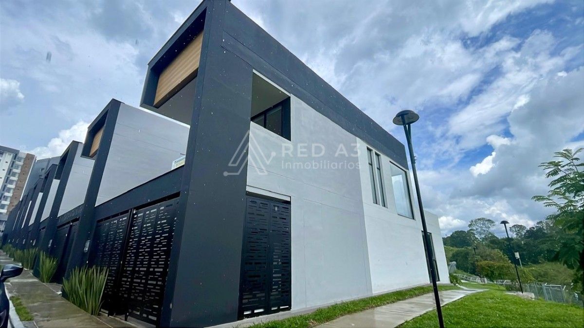Casa en arriendo Risaralda Pereira Pereira 168 m2 Habitaciones 3 Baños 4 Garajes 2 Precio $5250000