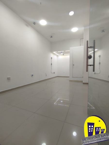 Local en venta Antioquia Medellín Santa Rosa De Lima 21 m2 Habitaciones 0 Baños 0 Garajes 0 Precio $295000000