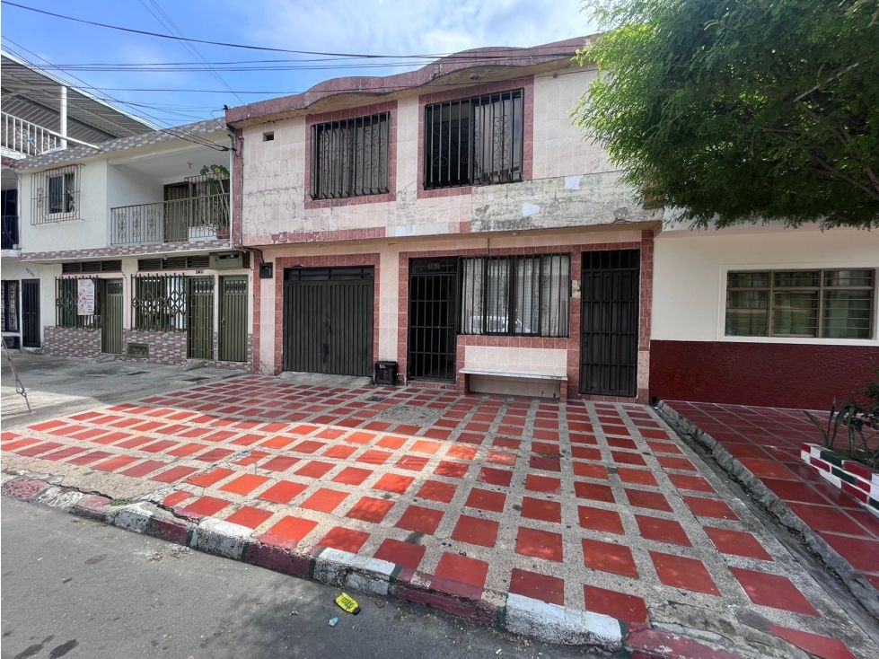 Casa en venta Valle Del Cauca Cali El Dorado 140 m2 Habitaciones 7 Baños 4 Garajes 1 Precio $450000000