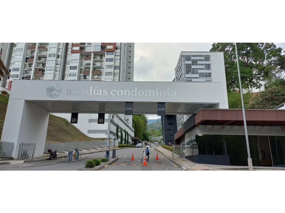 Apartamento en venta Santander Floridablanca Ub Cracovia Sector Ii 75 m2 Habitaciones 3 Baños 2 Garajes 2 Precio $380000000