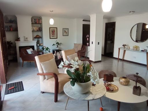 Apartamento en arriendo Antioquia Medellín El Diamante No2 188 m2 Habitaciones 3 Baños 4 Garajes 2 Precio $7500000
