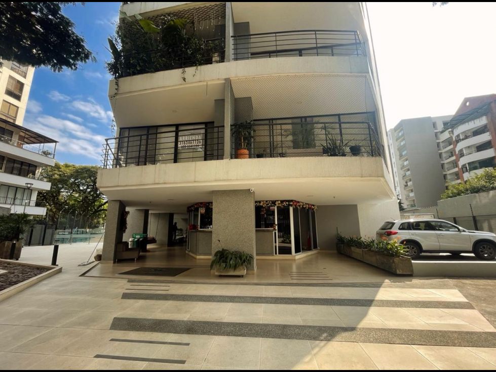 Apartamento en venta Valle Del Cauca Cali Cuarto De Legua - Guadalupe 220 m2 Habitaciones 4 Baños 4 Garajes 2 Precio $1200000000