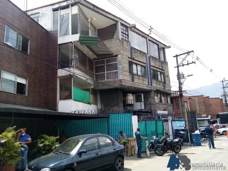 Bodega en arriendo Antioquia Medellín Las Esmeraldas 75 m2 Habitaciones 0 Baños 1 Garajes 0 Precio $1700000