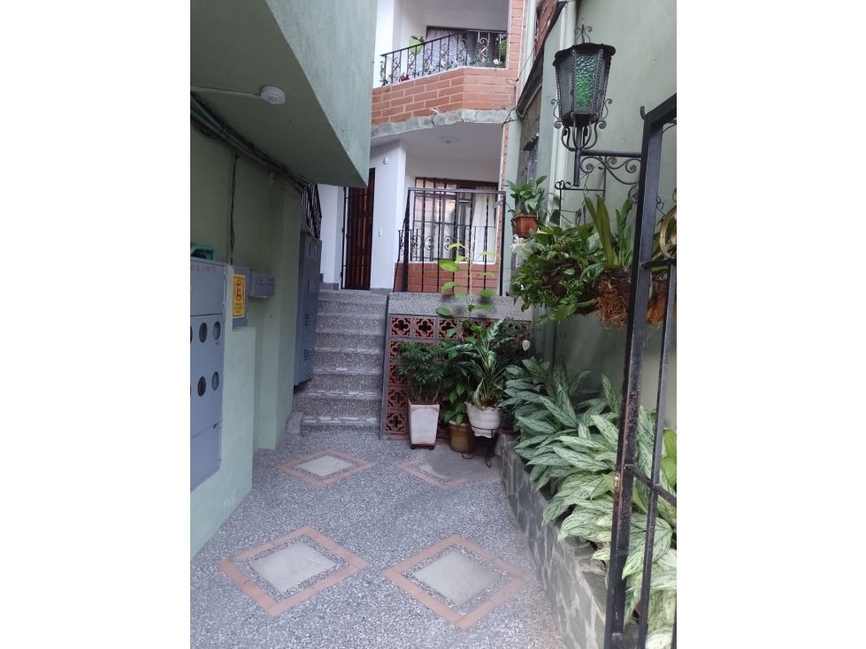 Apartamento en venta Antioquia Medellín Cristobal 85 m2 Habitaciones 4 Baños 2 Garajes 0 Precio $438000000
