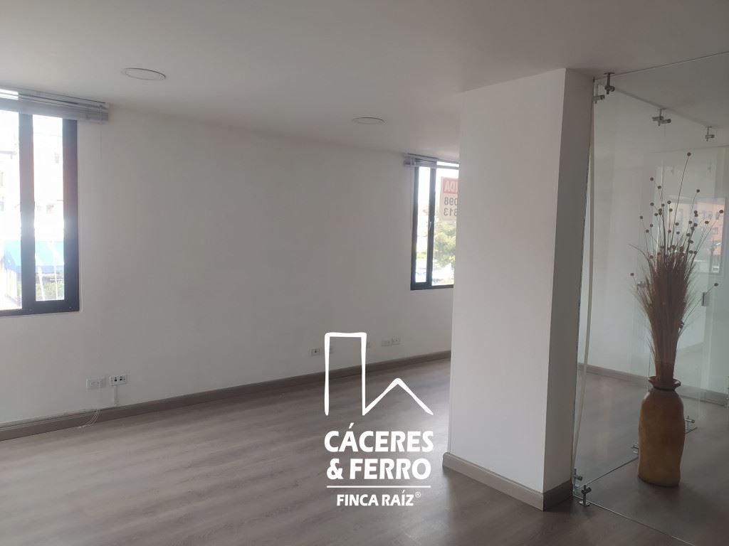 Oficina en arriendo Cundinamarca Bogotá Santa Barbara Occidental 48 m2 Habitaciones 0 Baños 0 Garajes 1 Precio $2800000