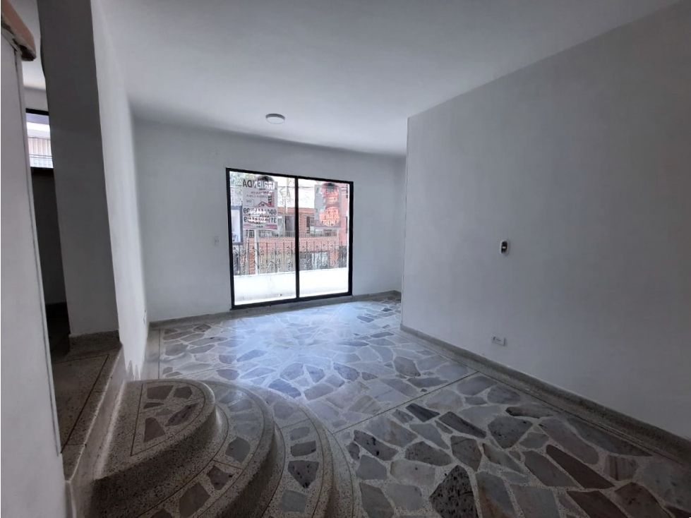 Casa en arriendo Antioquia Itagüí Santa María No 2 100 m2 Habitaciones 3 Baños 2 Garajes 0 Precio $2300000