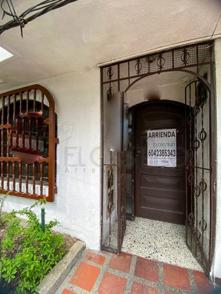 Casa en arriendo Antioquia Medellín Belen 125 m2 Habitaciones 3 Baños 2 Garajes 0 Precio $2800000