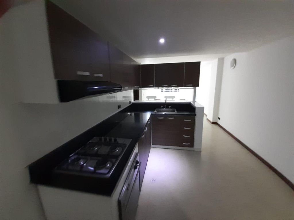 Apartamento en arriendo Valle Del Cauca Cali Urbanización Ciudad Jardín 86 m2 Habitaciones 3 Baños 2 Garajes 1 Precio $2200000
