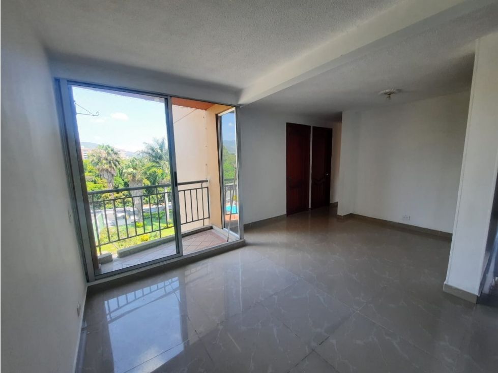 Apartamento en arriendo Antioquia Itagüí Yarumito 70 m2 Habitaciones 3 Baños 2 Garajes 0 Precio $2200000