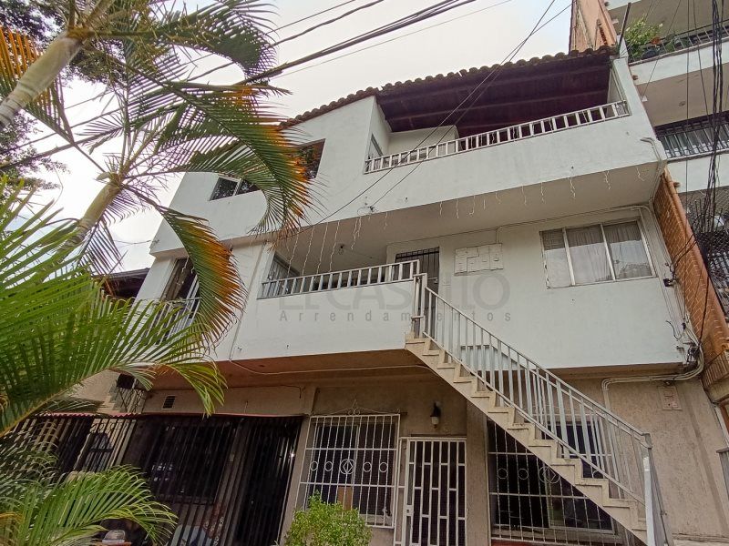 Apartamento en arriendo Antioquia Medellín Santa Lucia 80 m2 Habitaciones 3 Baños 2 Garajes 0 Precio $2500000