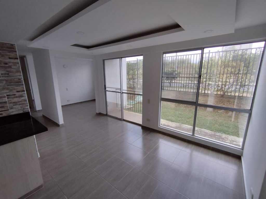 Apartamento en venta Valle Del Cauca Cali La Base 68 m2 Habitaciones 2 Baños 2 Garajes 1 Precio $210000000