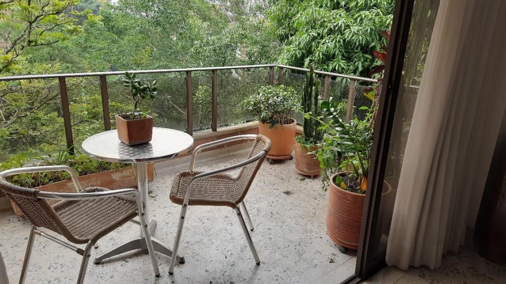 Apartamento en venta Antioquia Medellín Altos Del Poblado 217 m2 Habitaciones 4 Baños 4 Garajes 2 Precio $1200000000