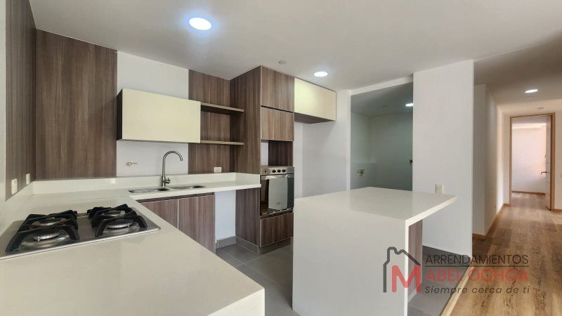 Apartamento en arriendo Antioquia Envigado La Pradera 130 m2 Habitaciones 3 Baños 2 Garajes 2 Precio $6500000