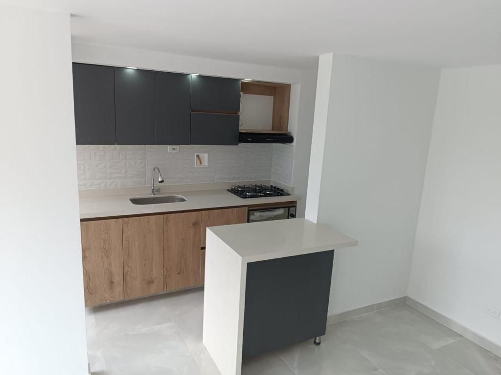 Apartamento en venta Antioquia Rionegro Rionegro 52 m2 Habitaciones 2 Baños 2 Garajes 1 Precio $250000000