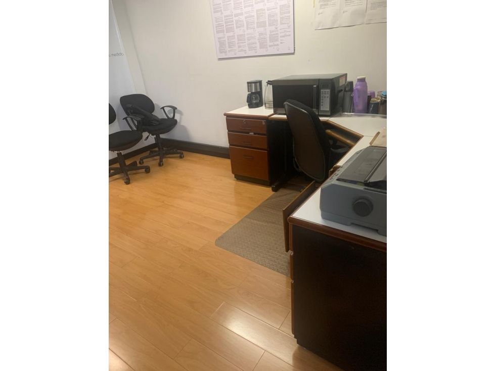 Oficina en venta Cundinamarca Bogotá Santa Barbara Oriental 36 m2 Habitaciones 0 Baños 1 Garajes 2 Precio $250000000