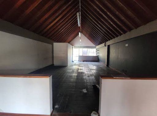 Local en arriendo Antioquia Envigado Las Vegas 216 m2 Habitaciones 0 Baños 2 Garajes 1 Precio $14000000
