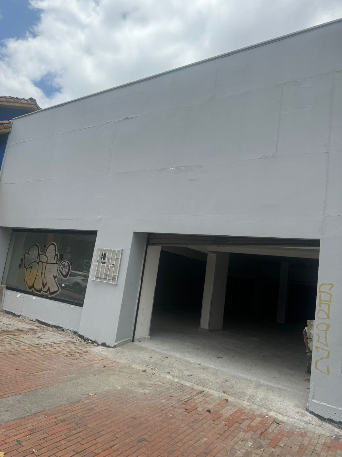 Local en arriendo Cundinamarca Bogotá Niza Norte 400 m2 Habitaciones 0 Baños 1 Garajes 0 Precio $15000000