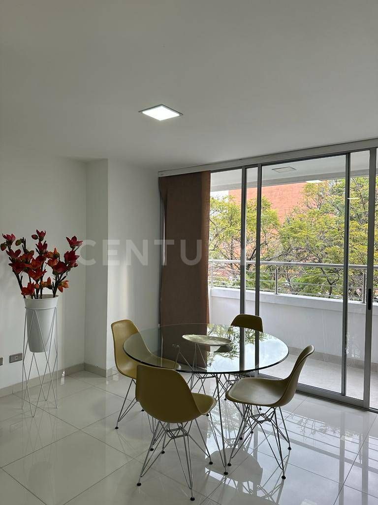Apartamento en arriendo Antioquia Medellín La Castellana 112 m2 Habitaciones 3 Baños 2 Garajes 1 Precio $5000000