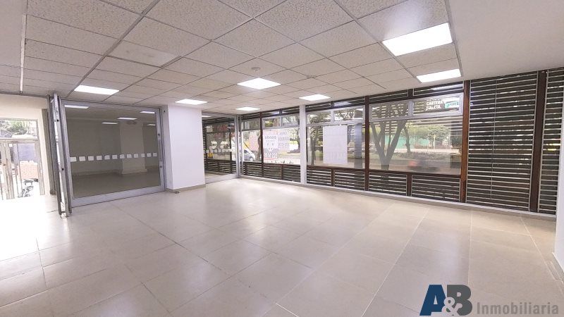 Local en arriendo Antioquia Envigado El Portal 175 m2 Habitaciones 0 Baños 2 Garajes 0 Precio $22800000