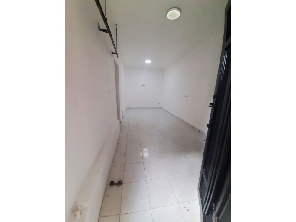 Local en arriendo Antioquia Itagüí Itagüí 30 m2 Habitaciones 0 Baños 1 Garajes 0 Precio $1800000