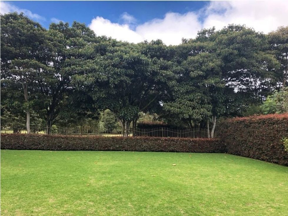 Casa en venta Cundinamarca Chía Chia 315 m2 Habitaciones 3 Baños 4 Garajes 1 Precio $2300000000